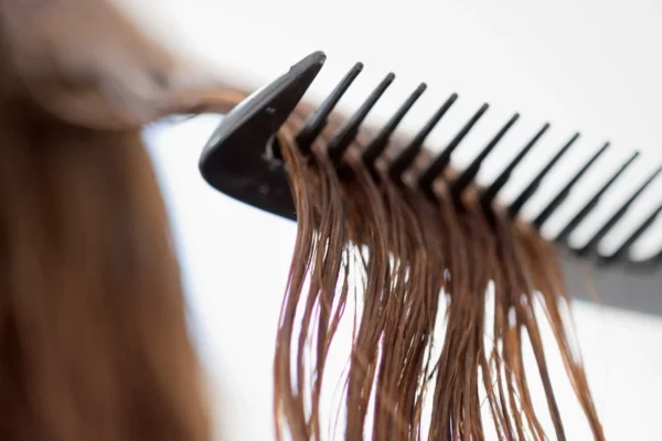 proper hair combing techniques